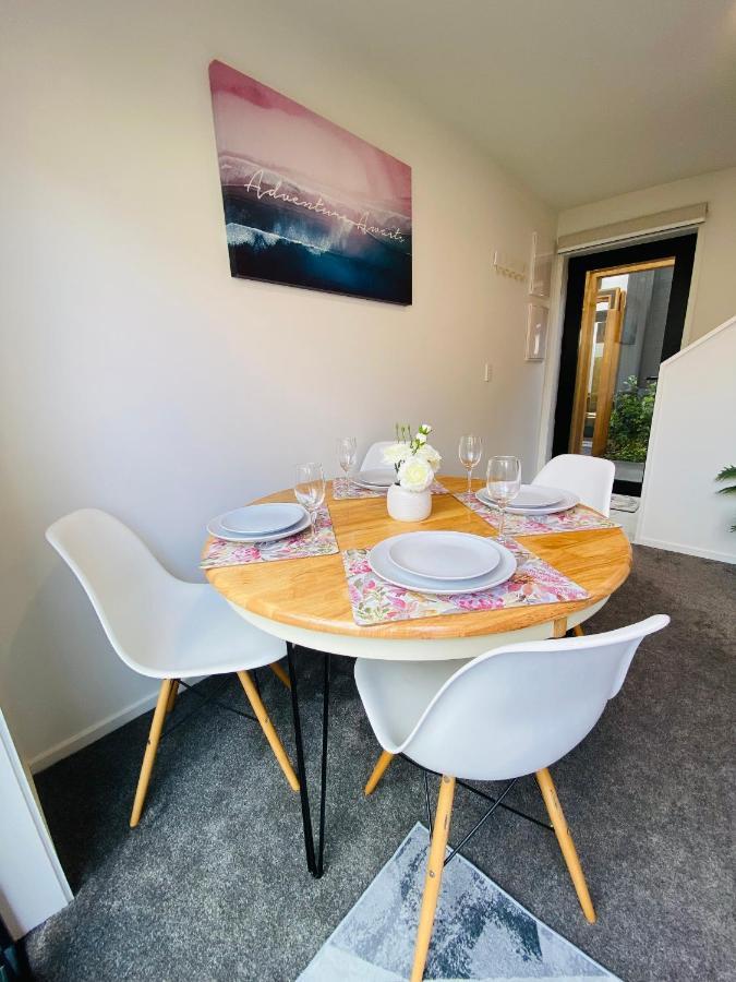 Home Sweet Home Christchurch Centre Экстерьер фото