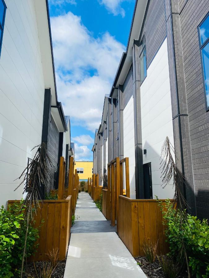 Home Sweet Home Christchurch Centre Экстерьер фото