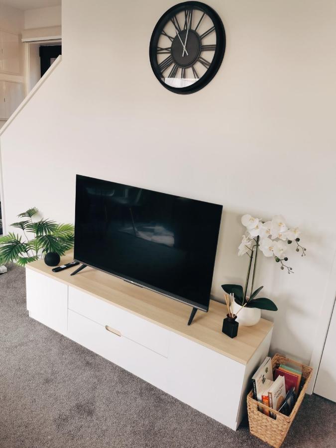 Home Sweet Home Christchurch Centre Экстерьер фото